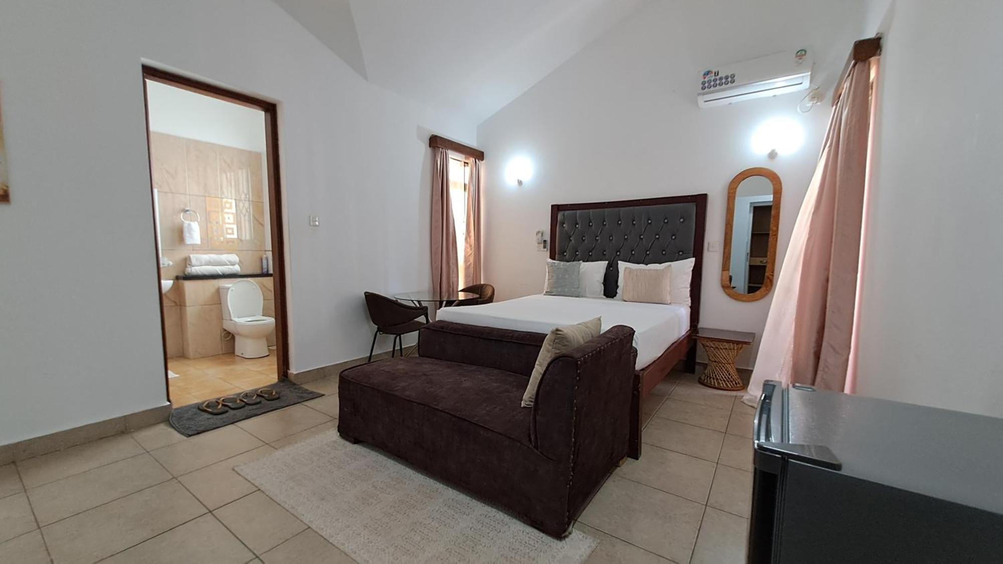 Ary Homestay Nyali- Behind City Mall Nyali Beach Zimmer foto